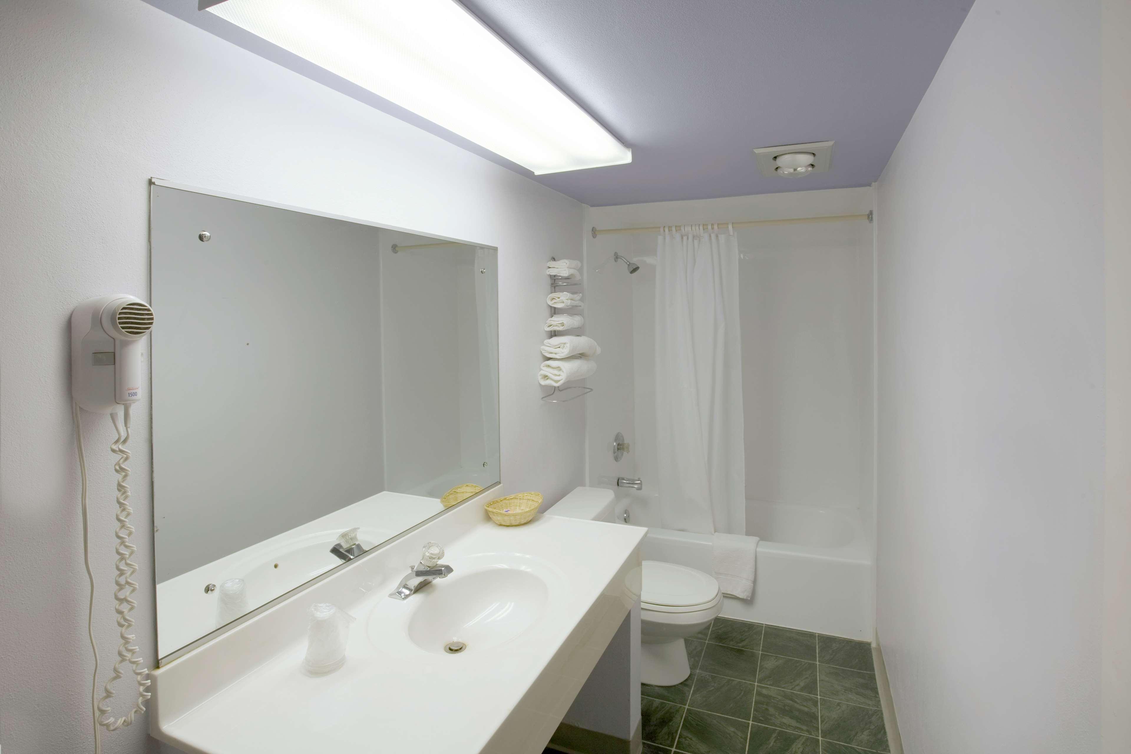 America'S Best Value Inn Litchfield Habitación foto